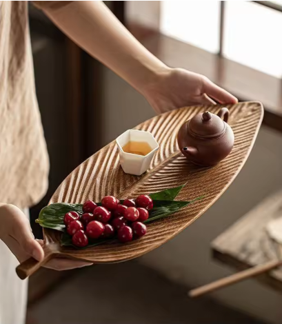 Wooden Walnut Leaf Serving
